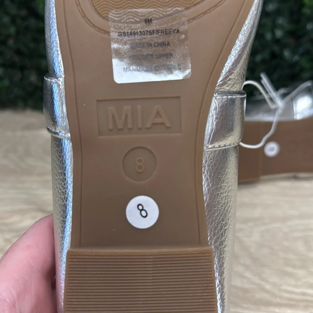 MIA nwt smoke